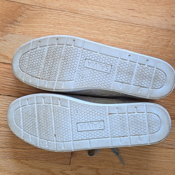Salvia Women's Sneakers Style Kat Size 40 or 9.5/10 - Picture 6 of 8